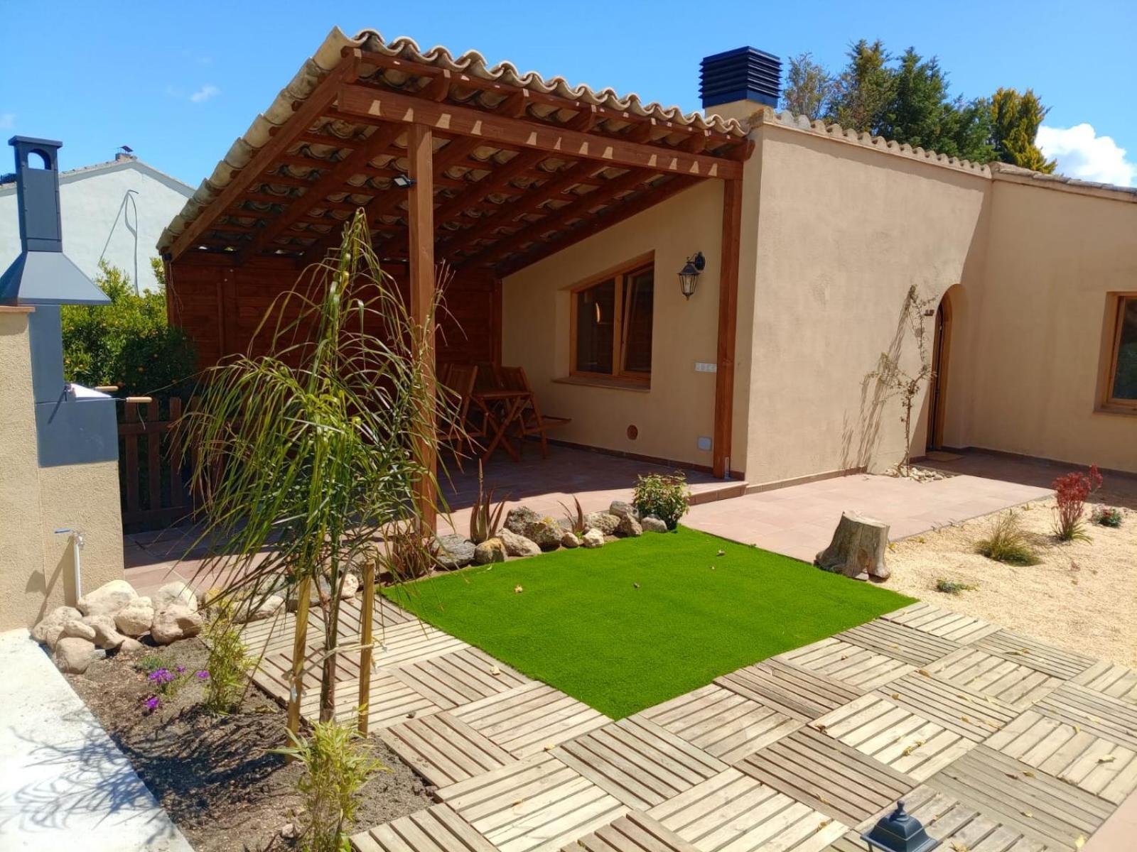 Apartment With Private Pool And Garden San Martín Sarroca Eksteriør bilde