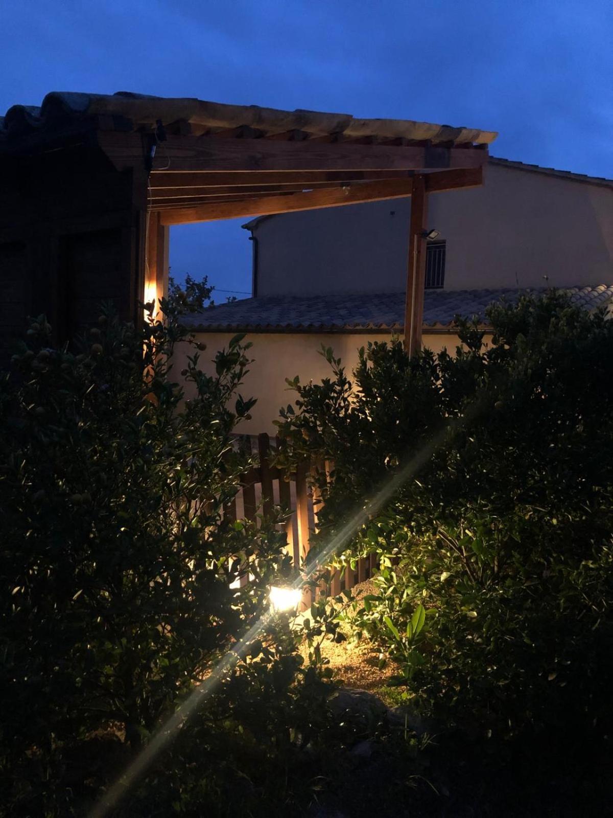 Apartment With Private Pool And Garden San Martín Sarroca Eksteriør bilde